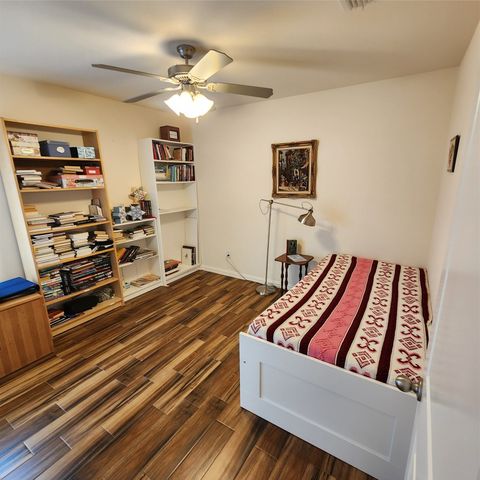 1209 Sherman Street, Tioga, TX 76271