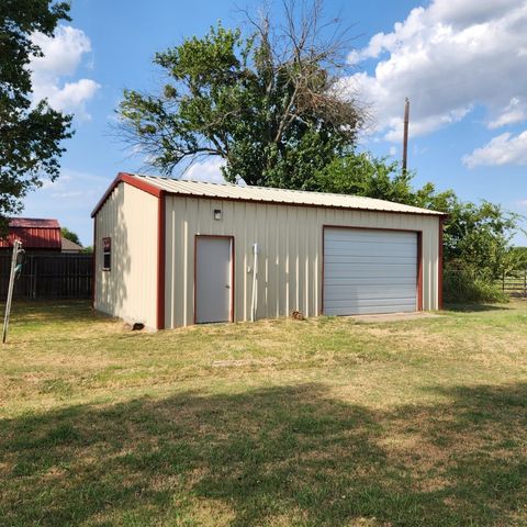 1209 Sherman Street, Tioga, TX 76271