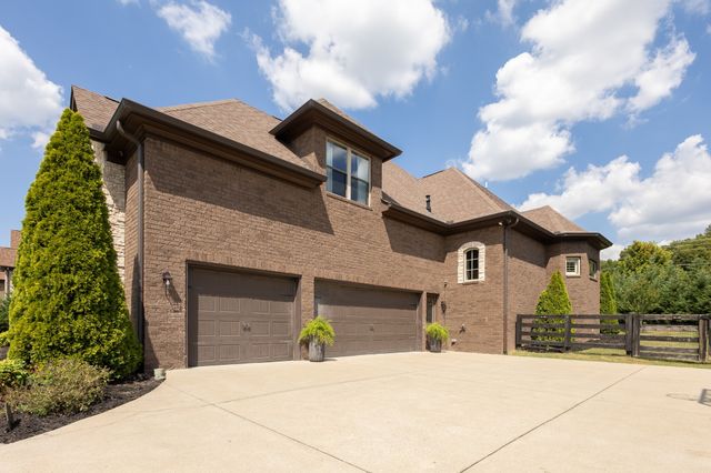 4608 Nadine Ln, Franklin, TN 37064