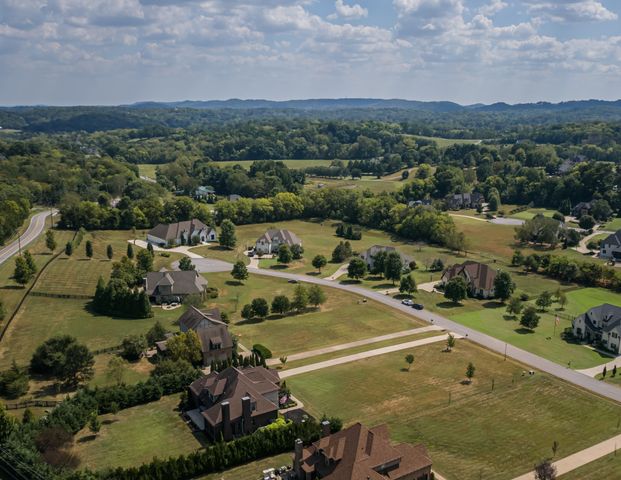 4608 Nadine Ln, Franklin, TN 37064