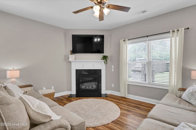 1528 Stones Edge Road, Wilmington, NC 28405