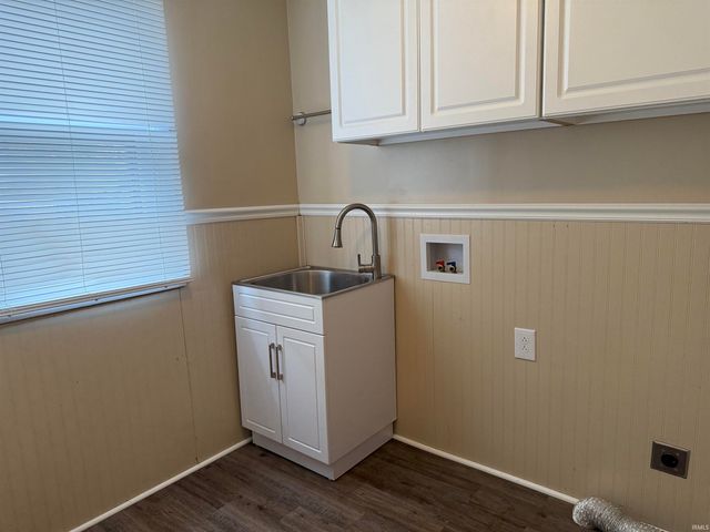 355 Church Street, Bridgeport, IL 62417