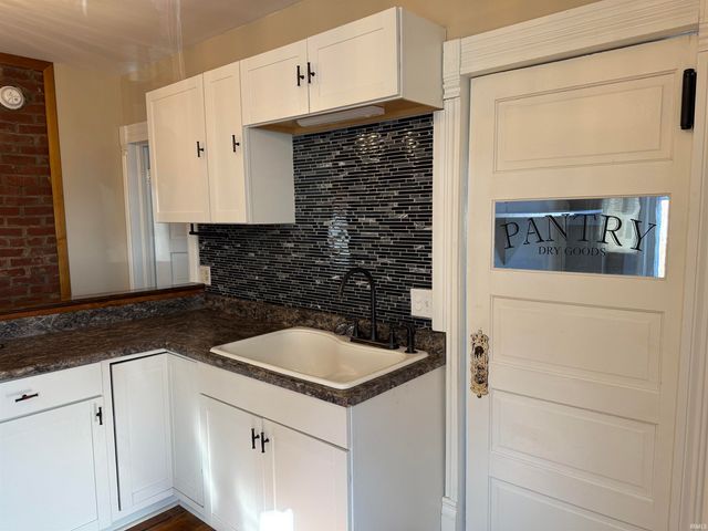 355 Church Street, Bridgeport, IL 62417