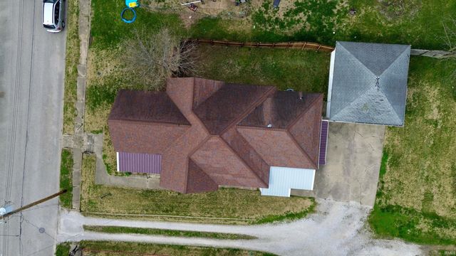 355 Church Street, Bridgeport, IL 62417