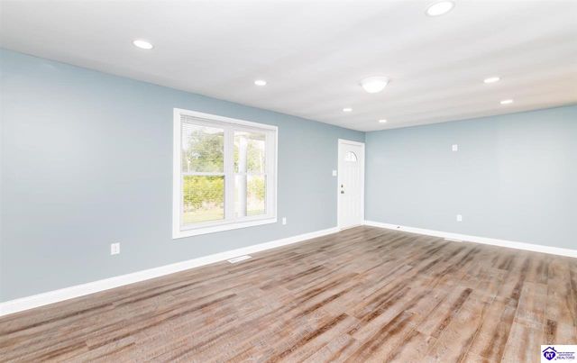 3802 Doe Run Rd., Elizabethtown, KY 42701