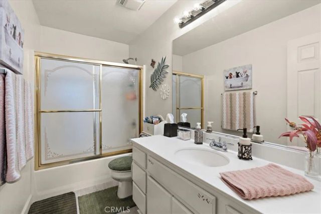 15727 Virginia, Fontana, CA 92336