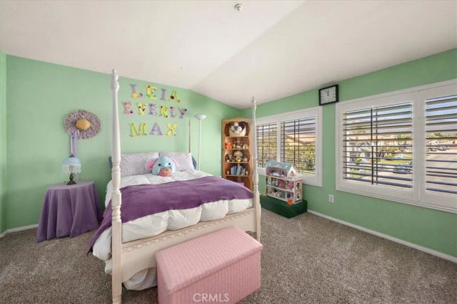 15727 Virginia, Fontana, CA 92336