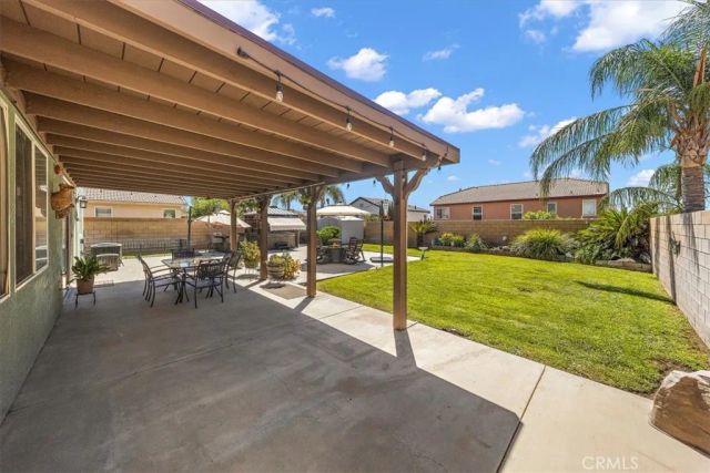 15727 Virginia, Fontana, CA 92336