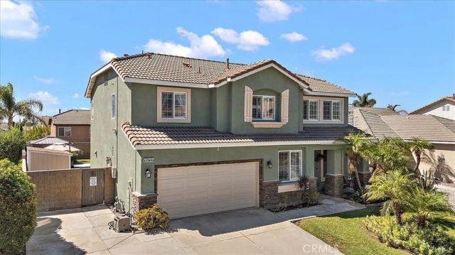 15727 Virginia, Fontana, CA 92336