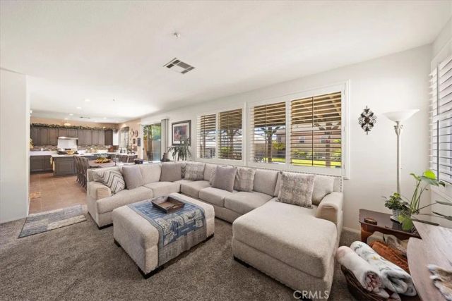 15727 Virginia, Fontana, CA 92336