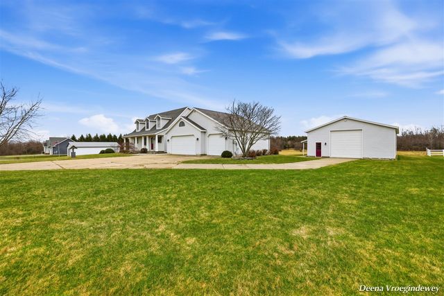 914 Jackson Street, Grandville, MI 49418