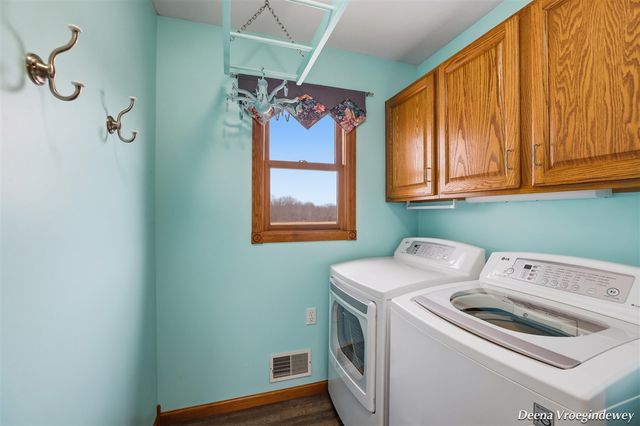 914 Jackson Street, Grandville, MI 49418