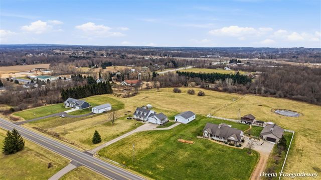 914 Jackson Street, Grandville, MI 49418