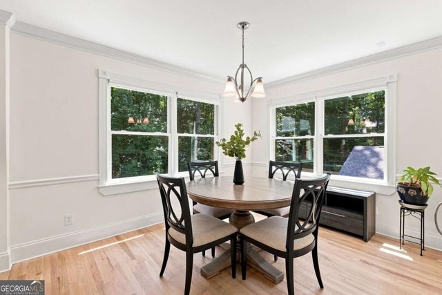 330 Waverly Hall Drive, Roswell, GA 30075