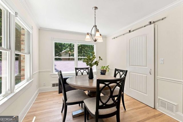 330 Waverly Hall Drive, Roswell, GA 30075
