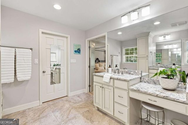 330 Waverly Hall Drive, Roswell, GA 30075