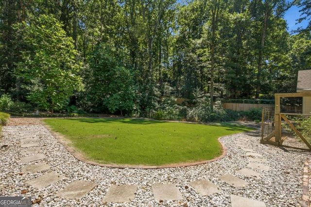 330 Waverly Hall Drive, Roswell, GA 30075