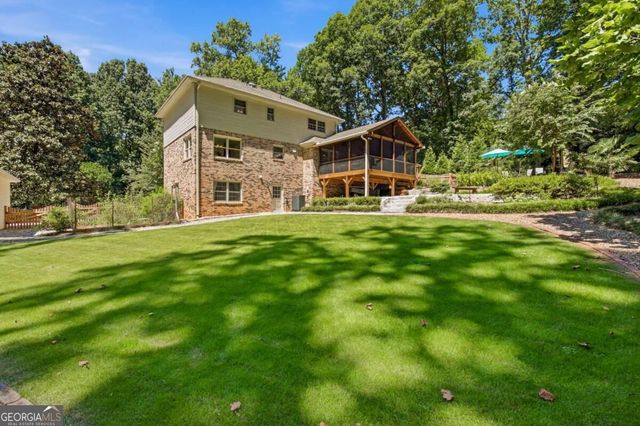 330 Waverly Hall Drive, Roswell, GA 30075