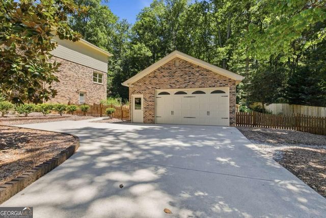 330 Waverly Hall Drive, Roswell, GA 30075