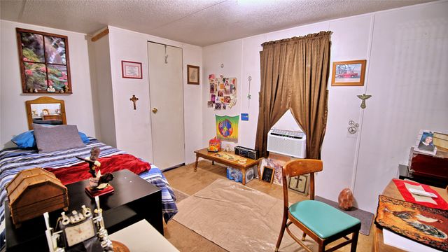 864 Upper Montague Road, Bowie, TX 76230