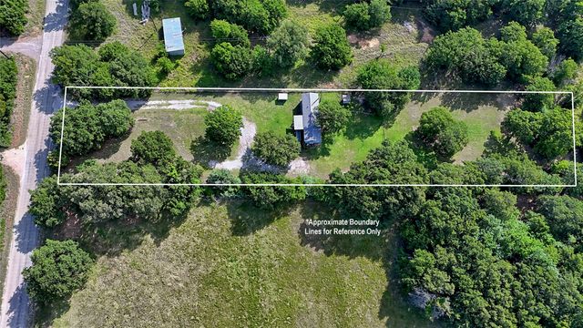 864 Upper Montague Road, Bowie, TX 76230