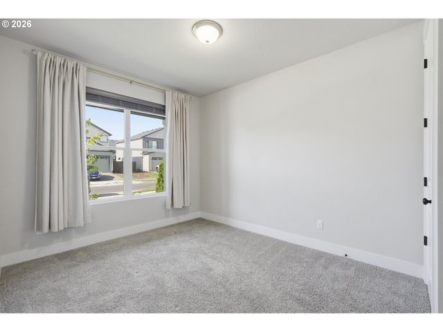 2999 S QUARTZ Dr, Cornelius, OR 97113