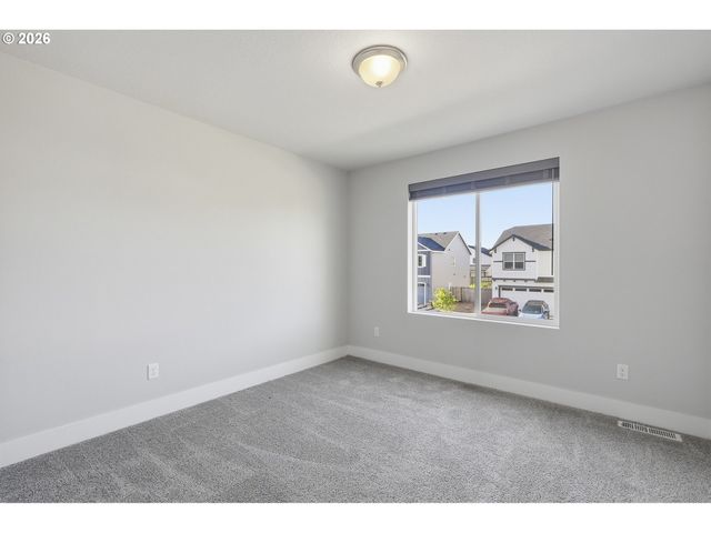 2999 S QUARTZ Dr, Cornelius, OR 97113