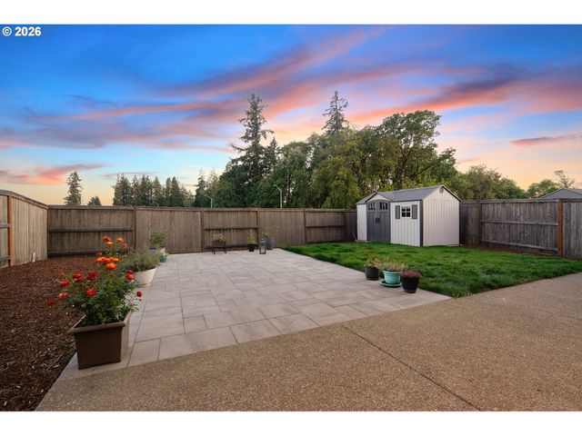 2999 S QUARTZ Dr, Cornelius, OR 97113