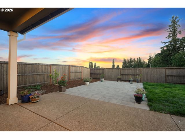 2999 S QUARTZ Dr, Cornelius, OR 97113