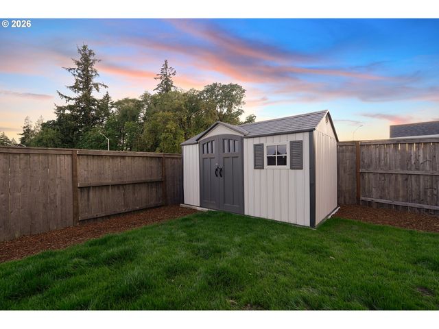 2999 S QUARTZ Dr, Cornelius, OR 97113