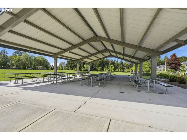 2999 S QUARTZ Dr, Cornelius, OR 97113