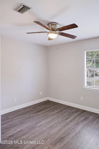 1206 Cliffdale Drive, Clinton, MS 39056