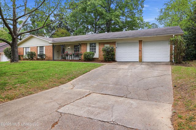 1206 Cliffdale Drive, Clinton, MS 39056