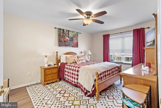 3907 SAXONY DR, Mount Laurel, NJ 08054