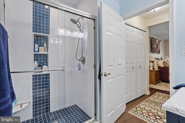 3907 SAXONY DR, Mount Laurel, NJ 08054