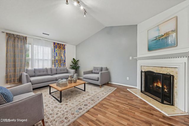 1016 Penncross Drive, Raleigh, NC 27610