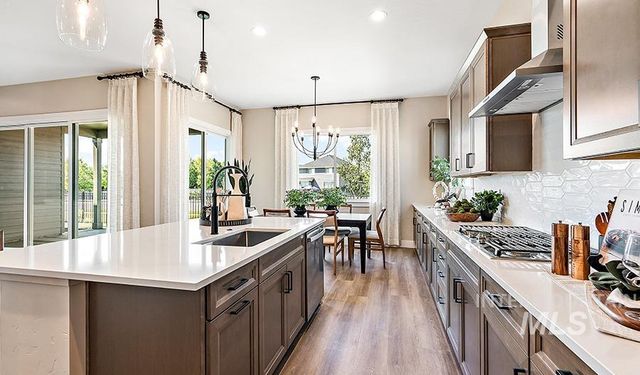 2374 N Mountain Vista Ave, Star, ID 83669