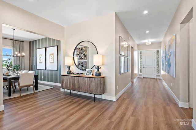 2374 N Mountain Vista Ave, Star, ID 83669