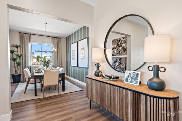 2374 N Mountain Vista Ave, Star, ID 83669