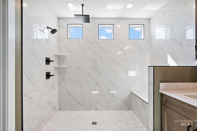 2374 N Mountain Vista Ave, Star, ID 83669