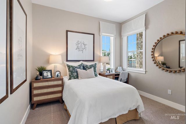 2374 N Mountain Vista Ave, Star, ID 83669