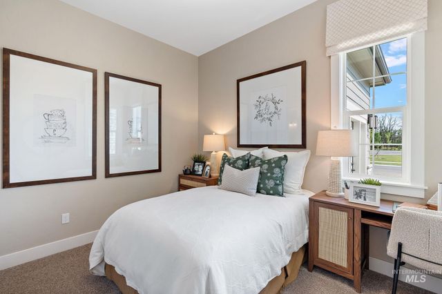 2374 N Mountain Vista Ave, Star, ID 83669