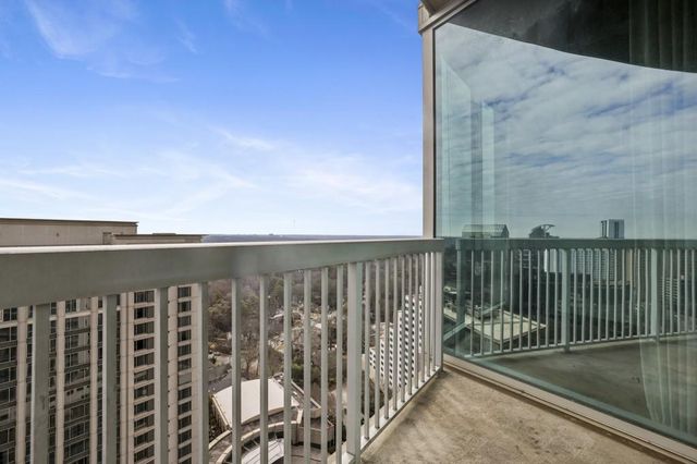 3324 Peachtree NE Road 2301, Atlanta, GA 30326