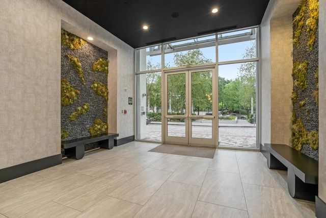 3324 Peachtree NE Road 2301, Atlanta, GA 30326