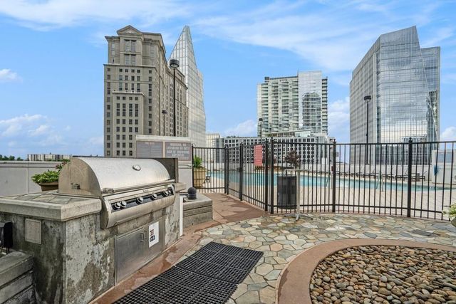 3324 Peachtree NE Road 2301, Atlanta, GA 30326