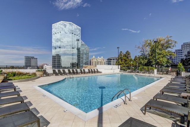 3324 Peachtree NE Road 2301, Atlanta, GA 30326