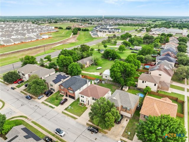 8221 Sage Meadow Drive, Temple, TX 76502