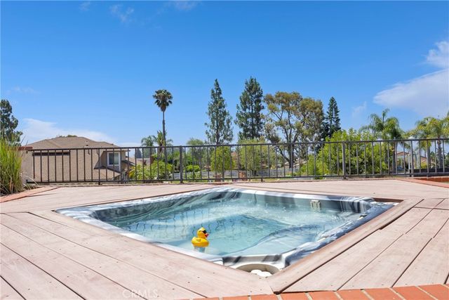 3670 Sherwood, Yorba Linda, CA 92886