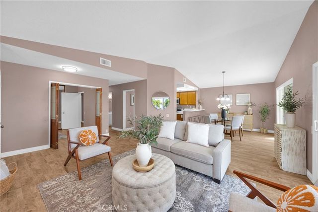 3670 Sherwood, Yorba Linda, CA 92886