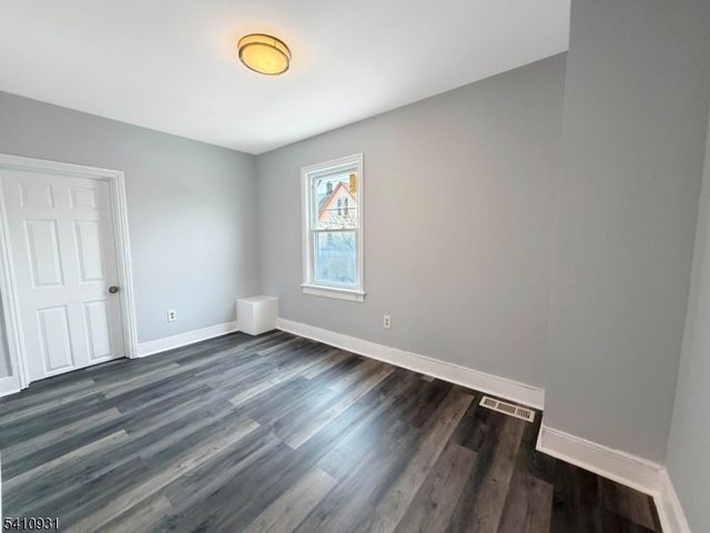 65 Davis St, Phillipsburg Town, NJ 08865